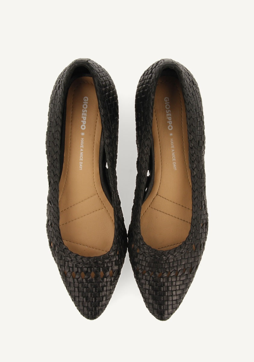 ESCARPINS CLOUTÉS EN CUIR MAGLOD