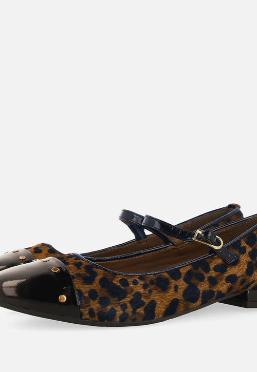 LEOPARD PRINT LEATHER BALLET FLATS SERED
