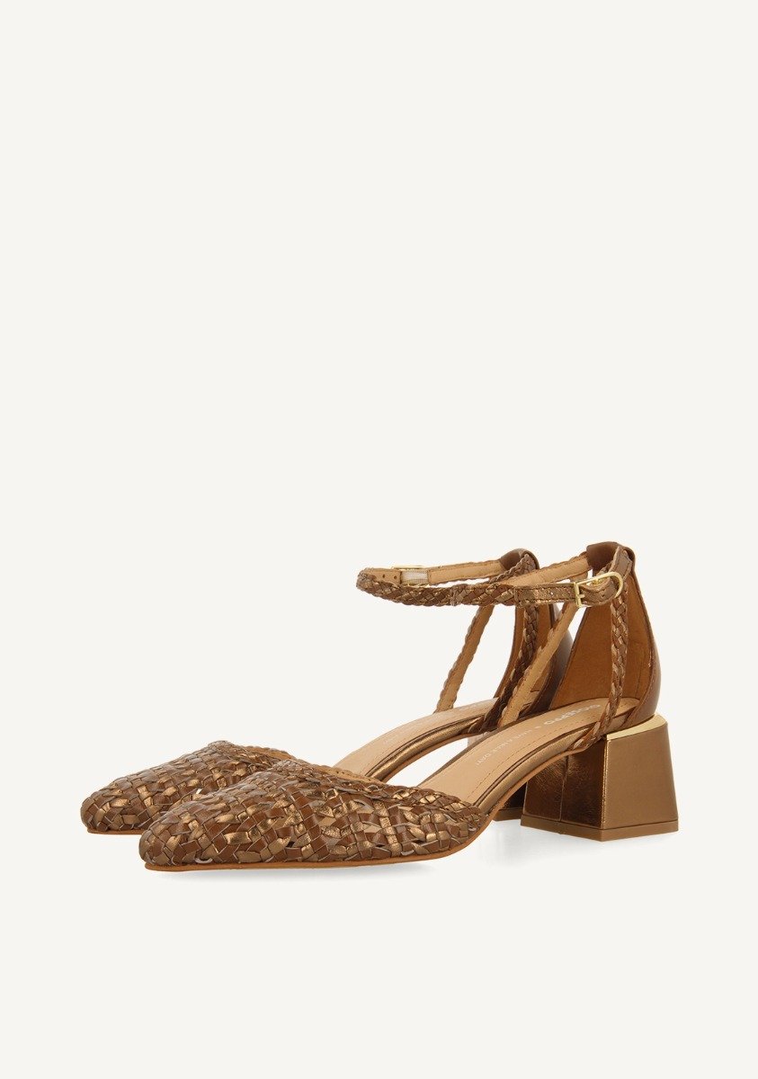 BRAIDED LEATHER PUMPS SARKAD