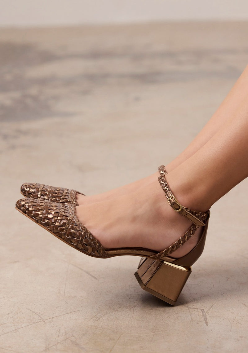 ZAPATOS DE SALÓN TRENZADO PIEL SARKAD