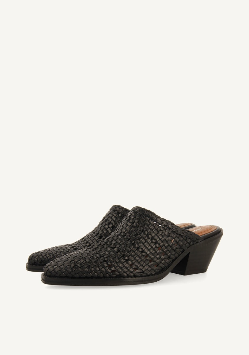 BRAIDED LEATHER HEELED MULES TYRONE