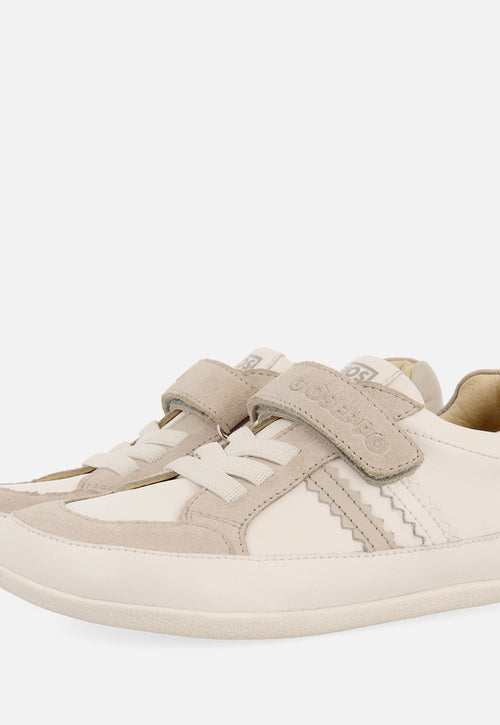 WHITE BASKETS WITH ADJUSTABLE CLOSURES FOR BOYS AND GIRLS SKRADIN