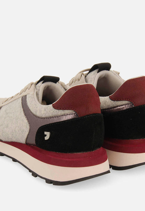 SNEAKERS ESTILO RETRO FIELTRO RYE