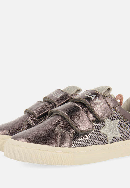 TÊNIS METALIZADOS COM LENTEJUELAS ALSLEV