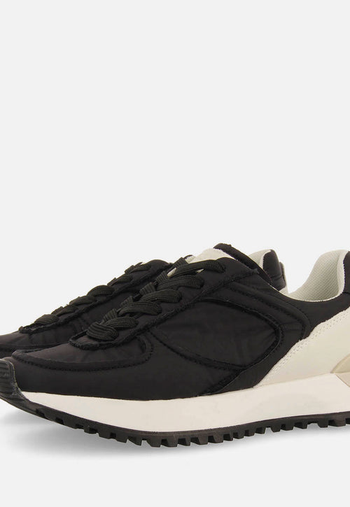 SNEAKERS METALIZADAS TULLY