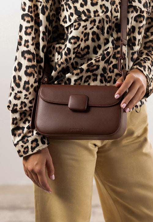 BOLSO BANDOLERA SOLAPA GYAL