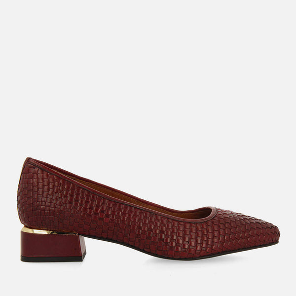 SAPATOS DE SALTO EM COURO TRANÇADO KOMADI
