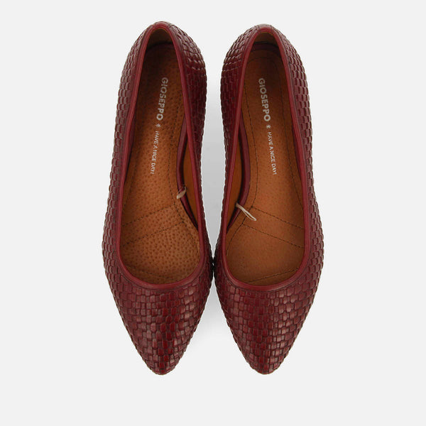 SAPATOS DE SALTO EM COURO TRANÇADO KOMADI