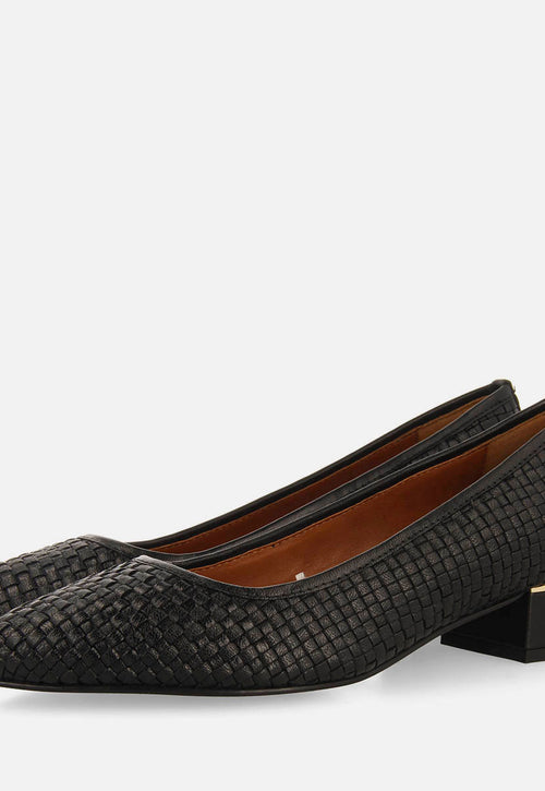 ZAPATOS DE SALÓN TRENZADO PIEL KOMADI