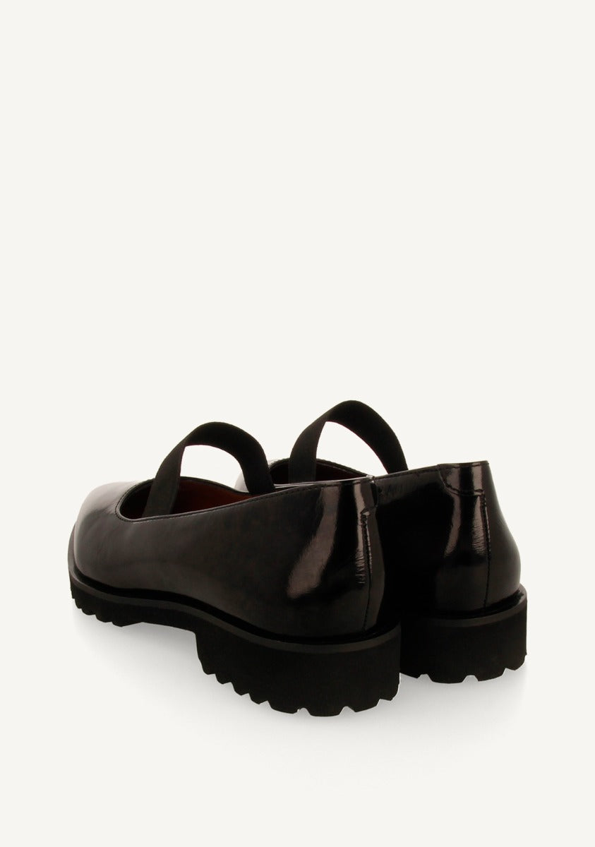 BALLERINE IN PELLE EFFETTO VERNICE E SUOLA TRACK DOBSINA