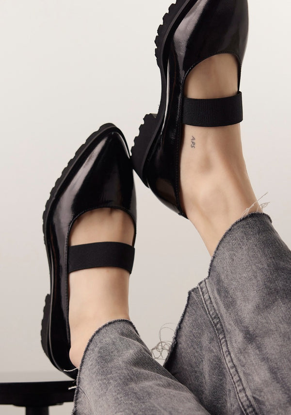 BALLERINE IN PELLE EFFETTO VERNICE E SUOLA TRACK DOBSINA