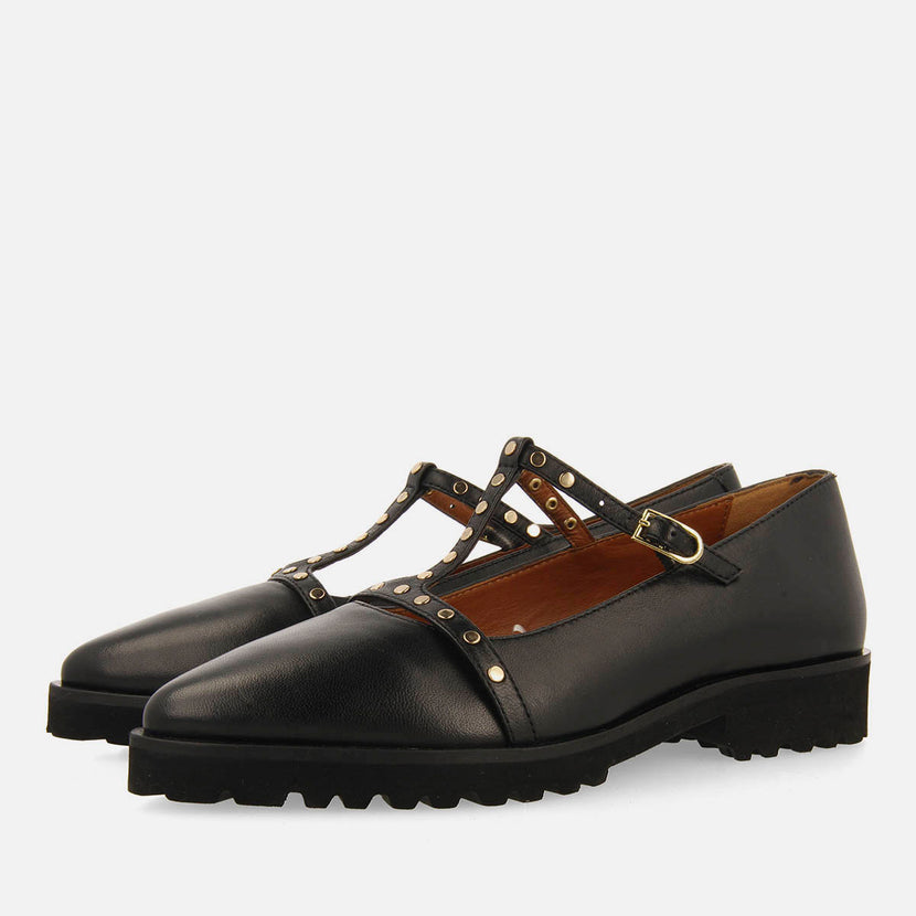 BAILARINAS PIEL CON TACHUELAS Y SUELA TRACK WAYLAND