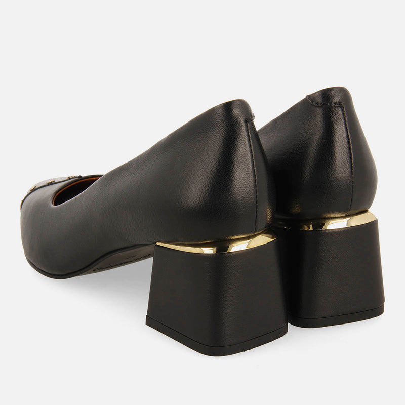 ZAPATOS DE SALÓN TACHUELAS PIEL BRASHER