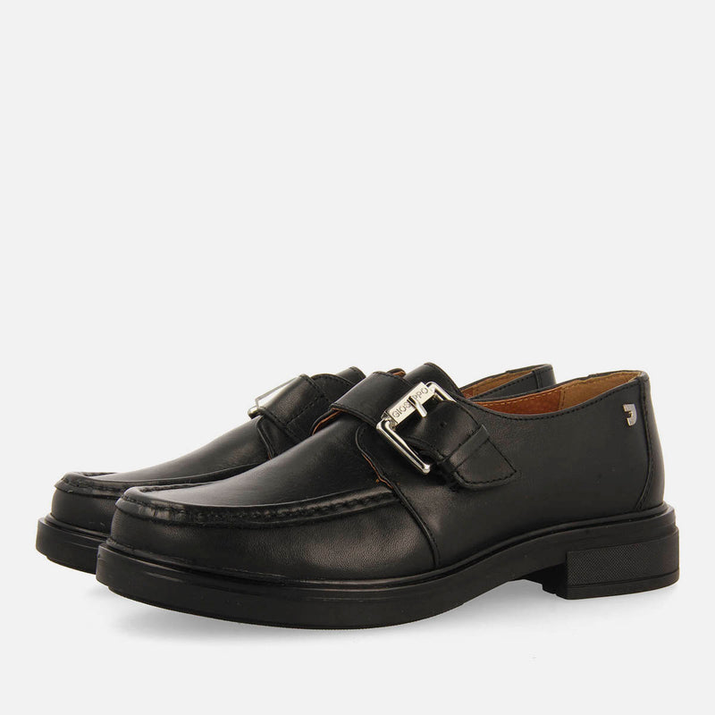 MOCASINES METALIZADOS HEBILLA PIEL KISKORE