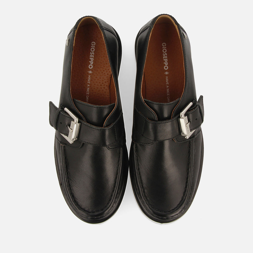 MOCASINES METALIZADOS HEBILLA PIEL KISKORE