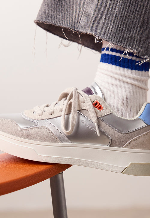 SNEAKERS METALIZADAS BRIGITZ