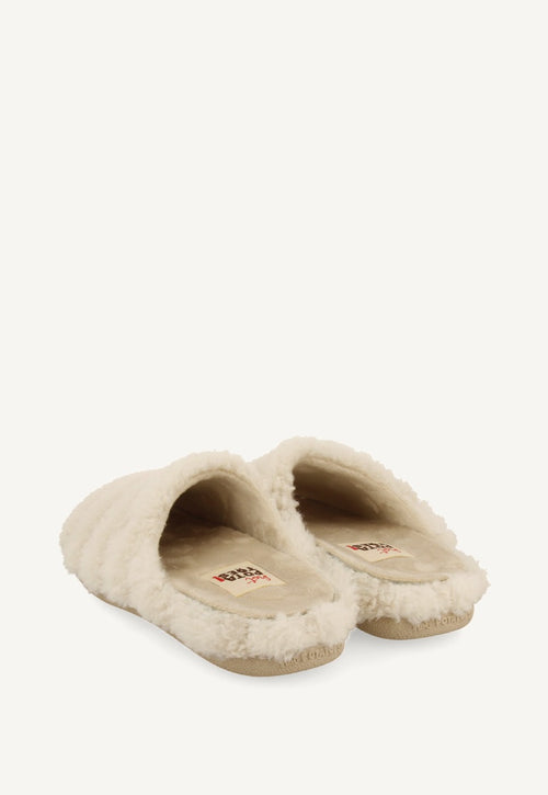 ZAPATILLAS DE CASA RAYAS PELO SKARUP