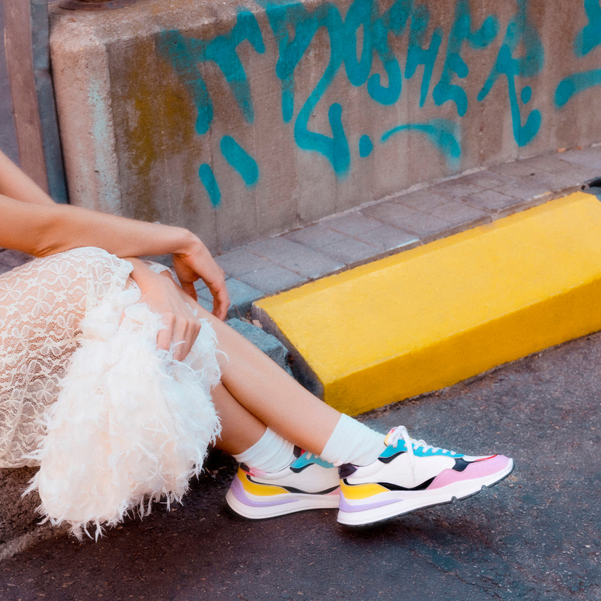 LEATHER SNEAKERS - MELANIE BY MARÍA ESCOTÉ