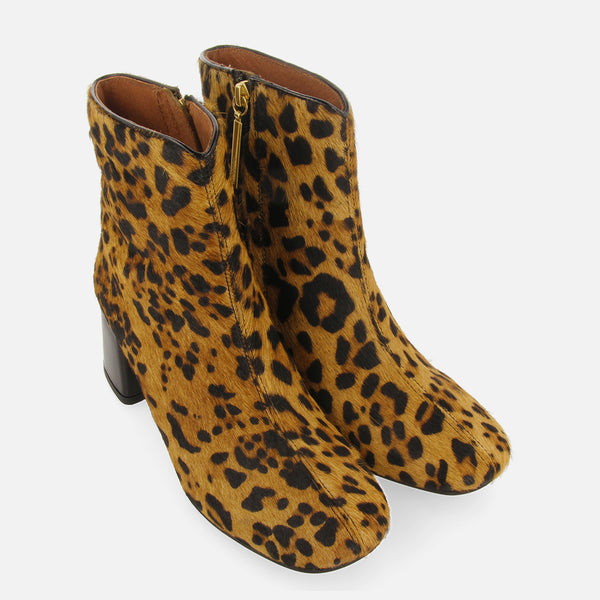 TUXEDO WOMEN'S LEOPARD PRINT ANKLE BOOTS