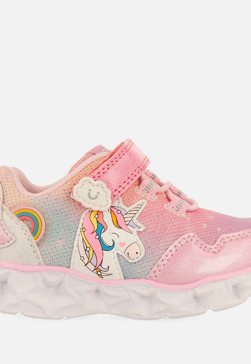 SNEAKERS PARCHES FANTASÍA NICHOLS