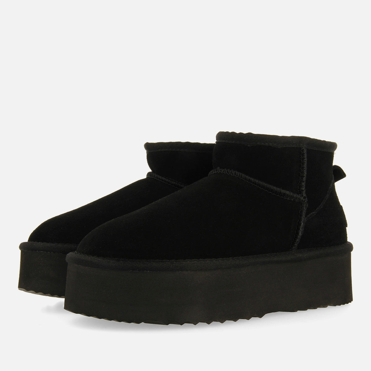 STIVALI AUSTRALIANI CON PIATTAFORMA IN PELLE ALLEGANY