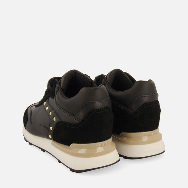 SNEAKERS TACHUELAS BRANDON