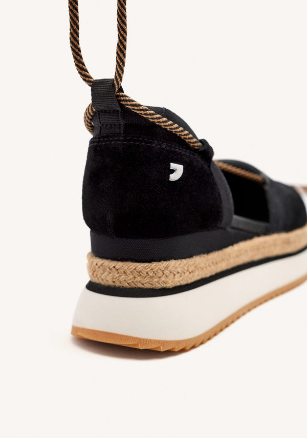 SNEAKERS PELLE CON PLATEAU E RAFIA CHITTENDEN