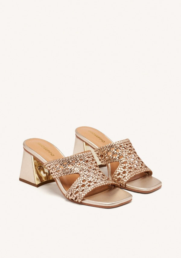 SANDALIAS MULES TACÓN Y PIEL TRENZADA KEWAUNEE