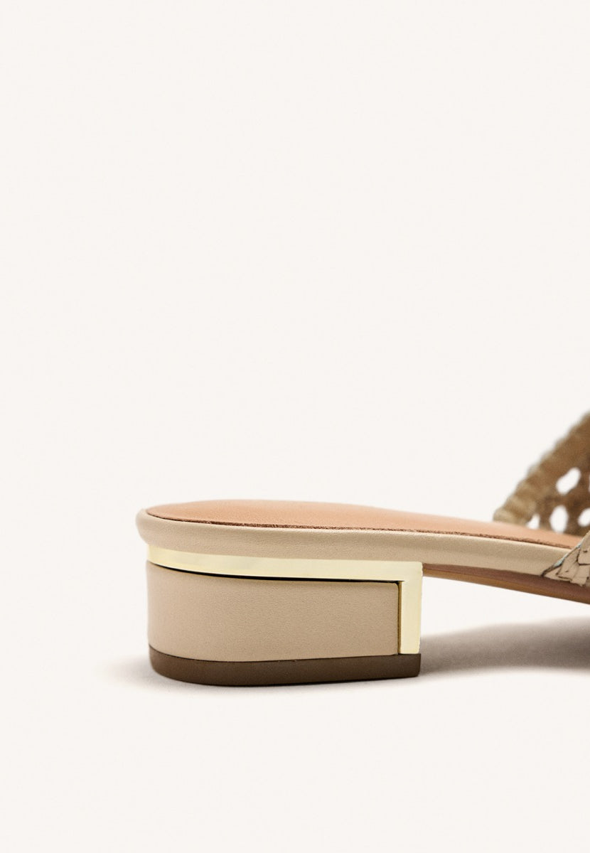 SANDALIAS MULES PIEL TRENZADA LINN