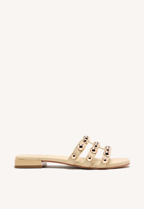 SANDALIAS TACHAS PIEL DEKORRA