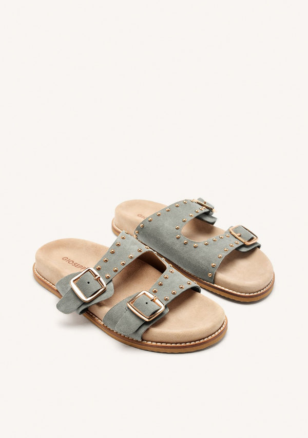 SANDALIAS TACHAS PIEL STELLA