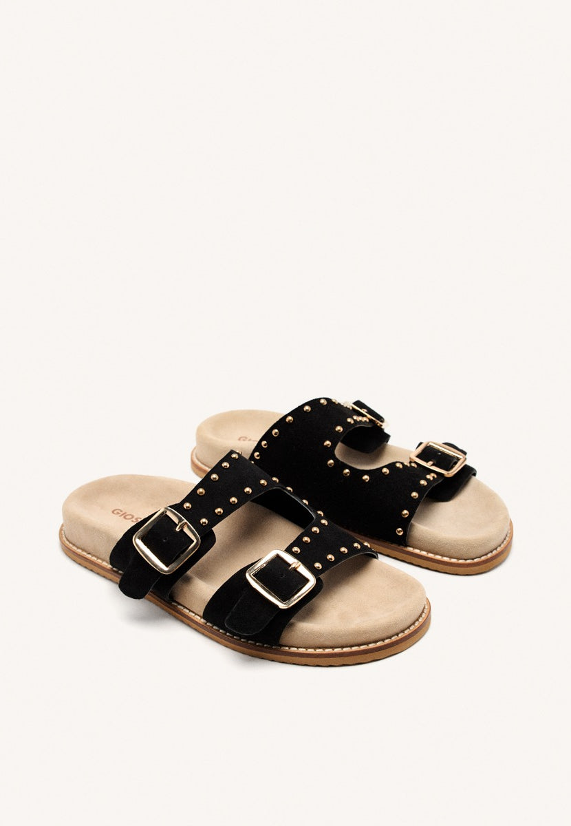 SANDALIAS TACHAS PIEL STELLA