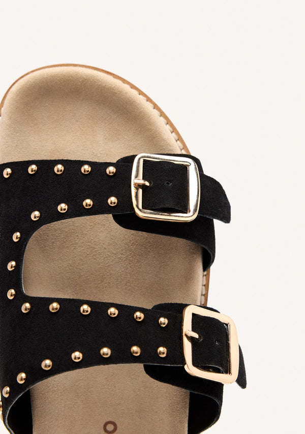 SANDALIAS TACHAS PIEL STELLA