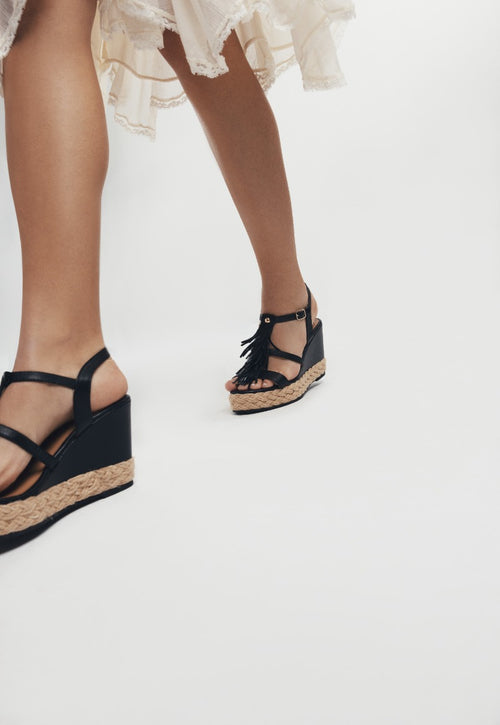 SANDALI CON ZEPPA PELLE CON FRANGE ELDERON