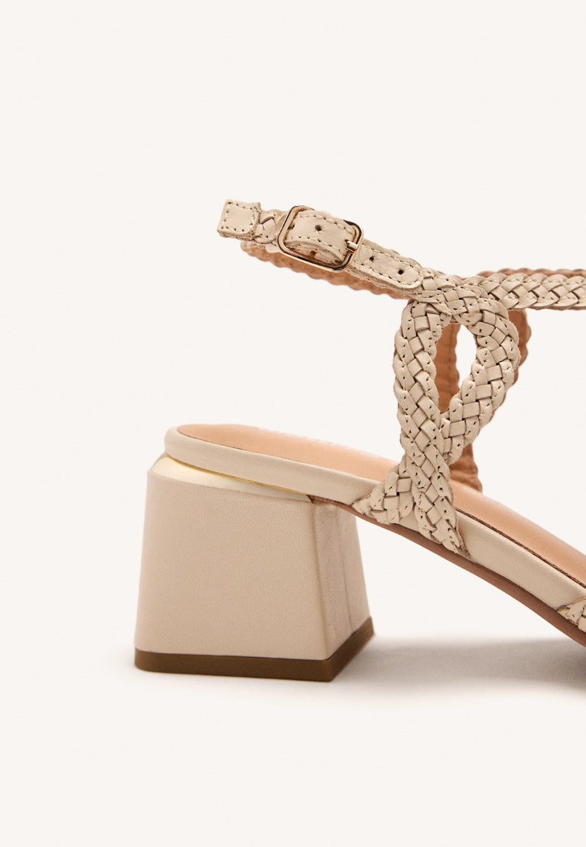BRAIDED LEATHER HEEL SANDALS CRESCENT