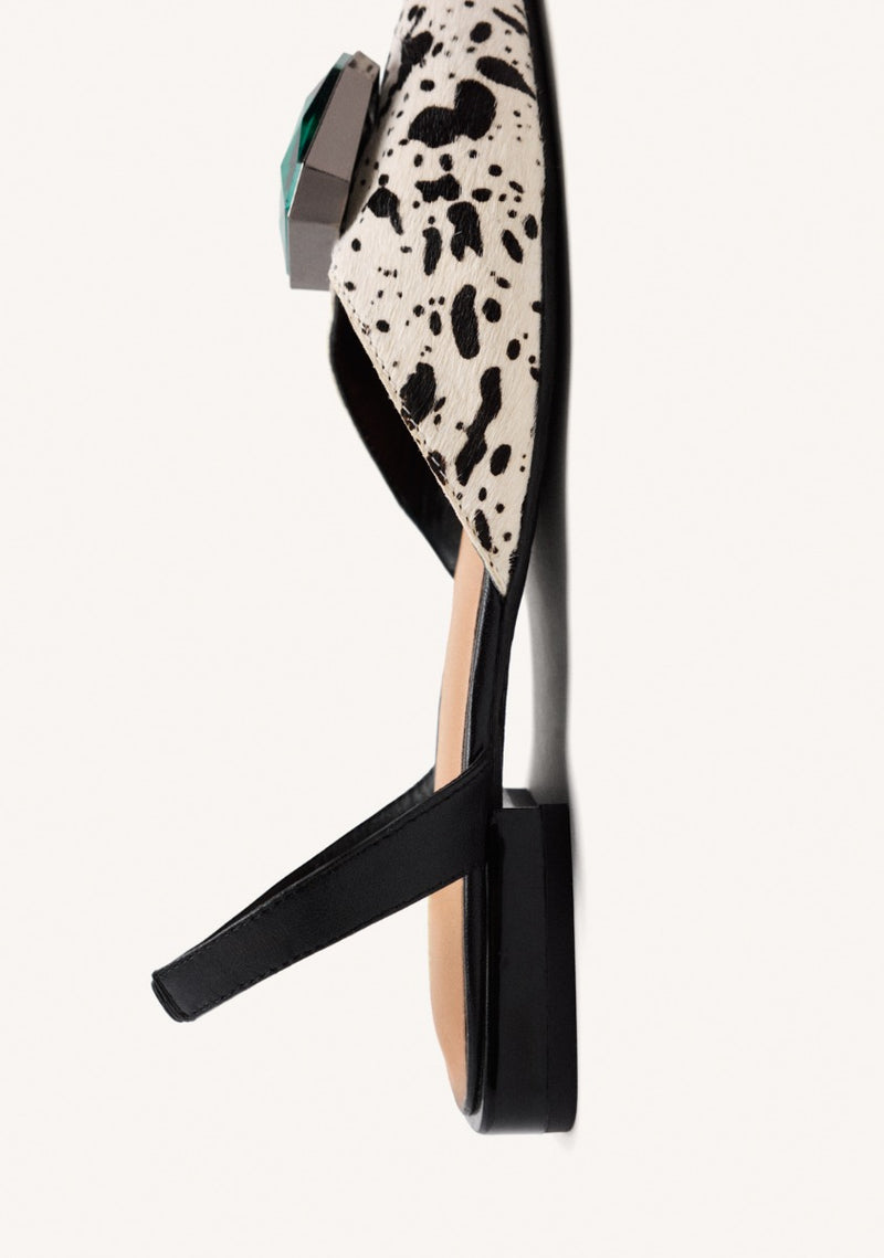 MULES COURO COM ESTAMPA DE LEOPARDO HUGHES