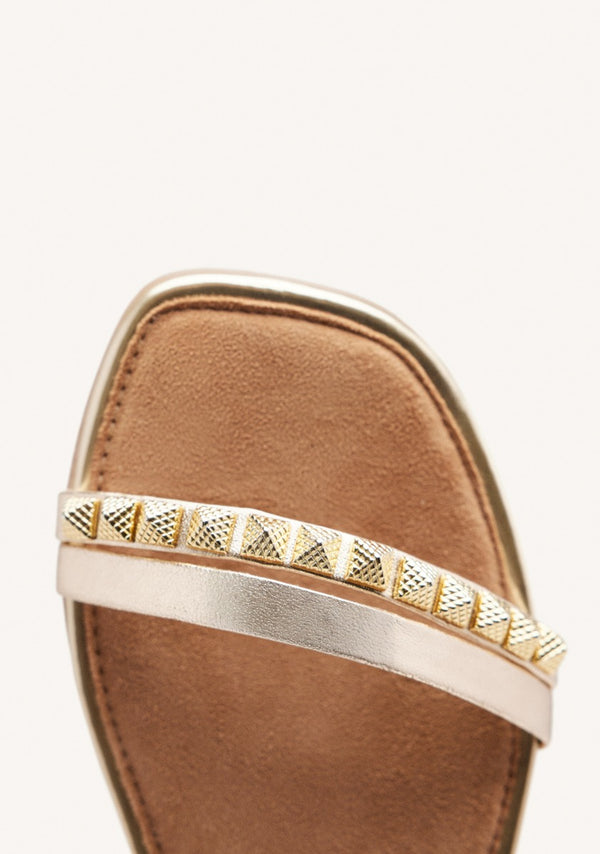 SANDALIAS PIEL TACHAS Y ABALORIOS PHOEBE