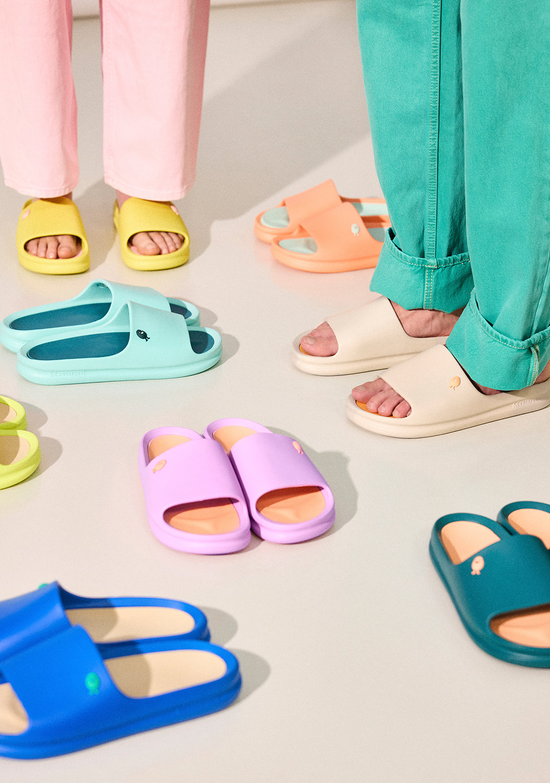 SLIDE TYPE FLIP FLOPS GILL
