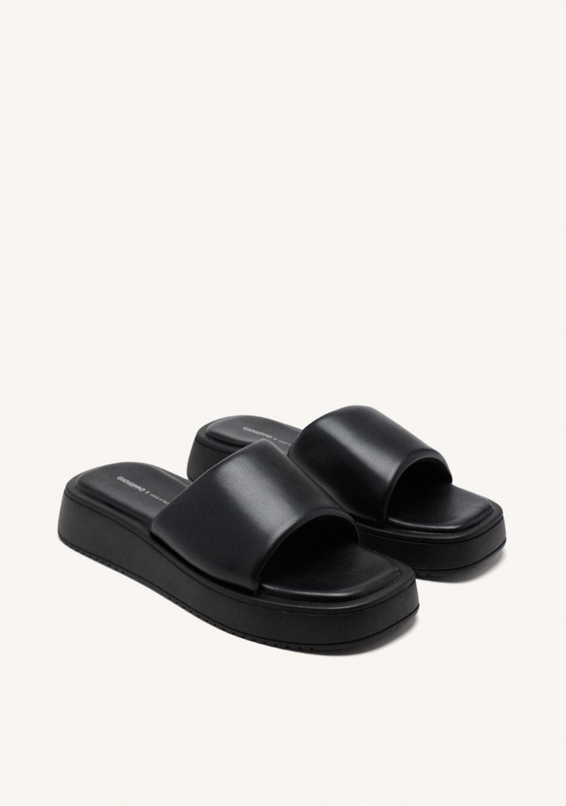 SANDALI CON PLATEAU PETERSHAM