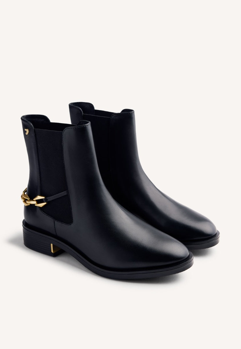 BOTINES CHELSEA PIEL CADENA REESE