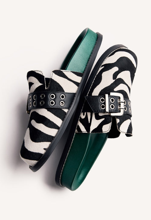 ANIMAL PRINT LEATHER CLOGS BEULAH