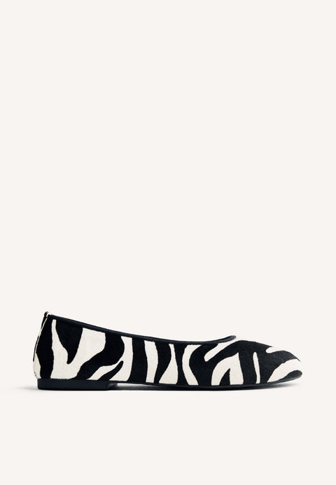 BAILARINAS PIEL ESTAMPADO ANIMAL CHOKIO