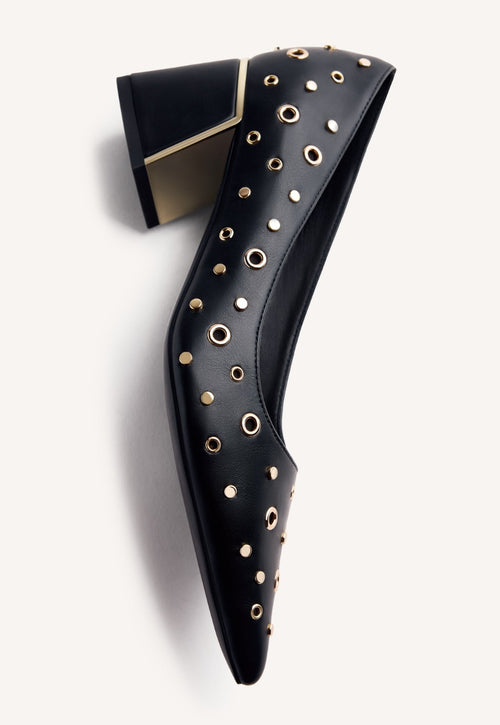 STUDS AND EYELETS HEELED SHOES HIBBING