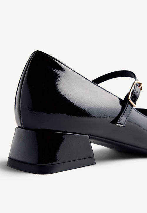 PATENT LEATHER EFFECT MARY-JANES WISHAW