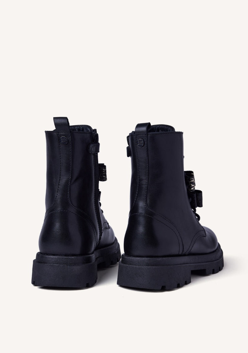 BOTAS PIEL LAZOS AGASSIZ