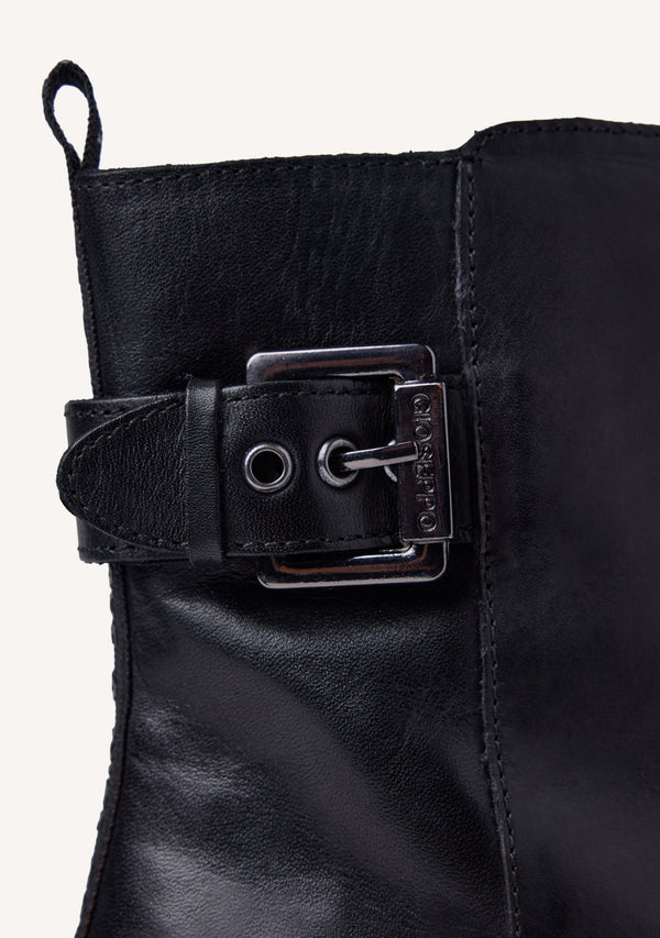 LEATHER BUCKLE BOOTS UBLY