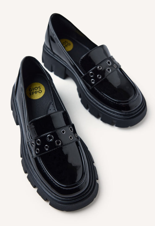 EYELET PATENT EFFECT LOAFERS CHEAM