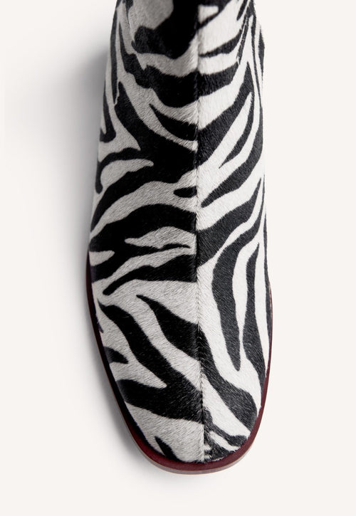 BOTINES PIEL ESTAMPADO ANIMAL REMER