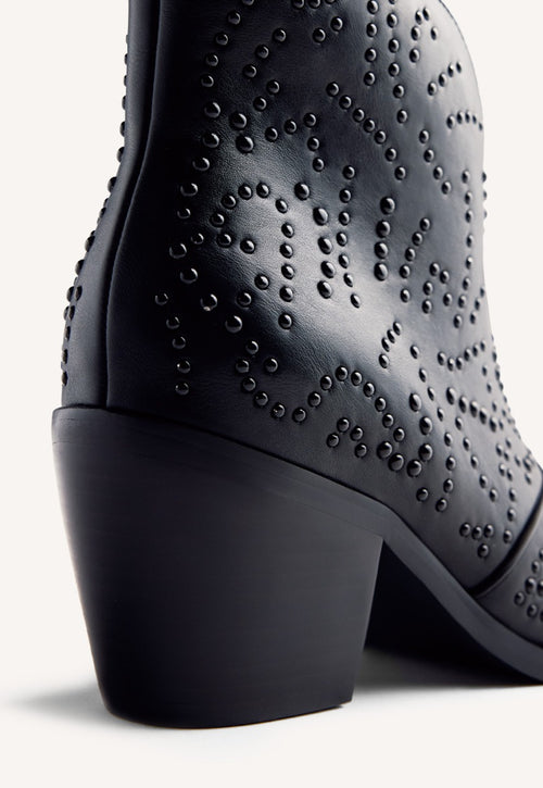 STUDDED ANIMAL PRINTBOY BOOTS SHELVIN