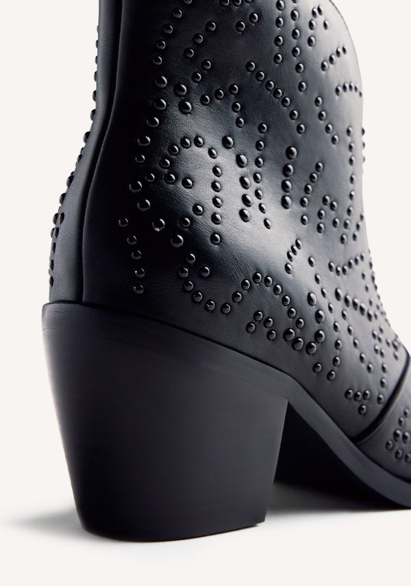 STUDDED ANIMAL PRINTBOY BOOTS SHELVIN